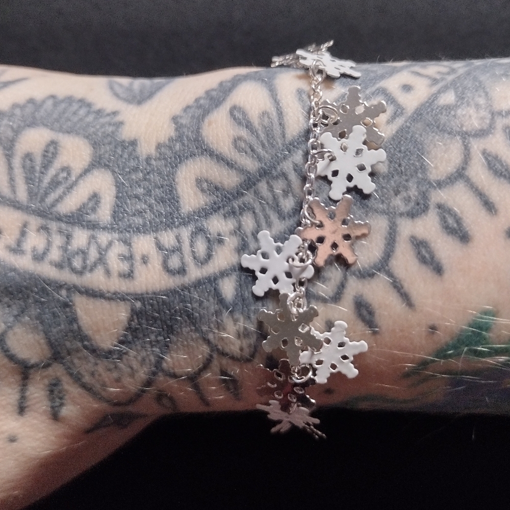 Silver Christmas Snowflake Winter Wonderland Bracelet
